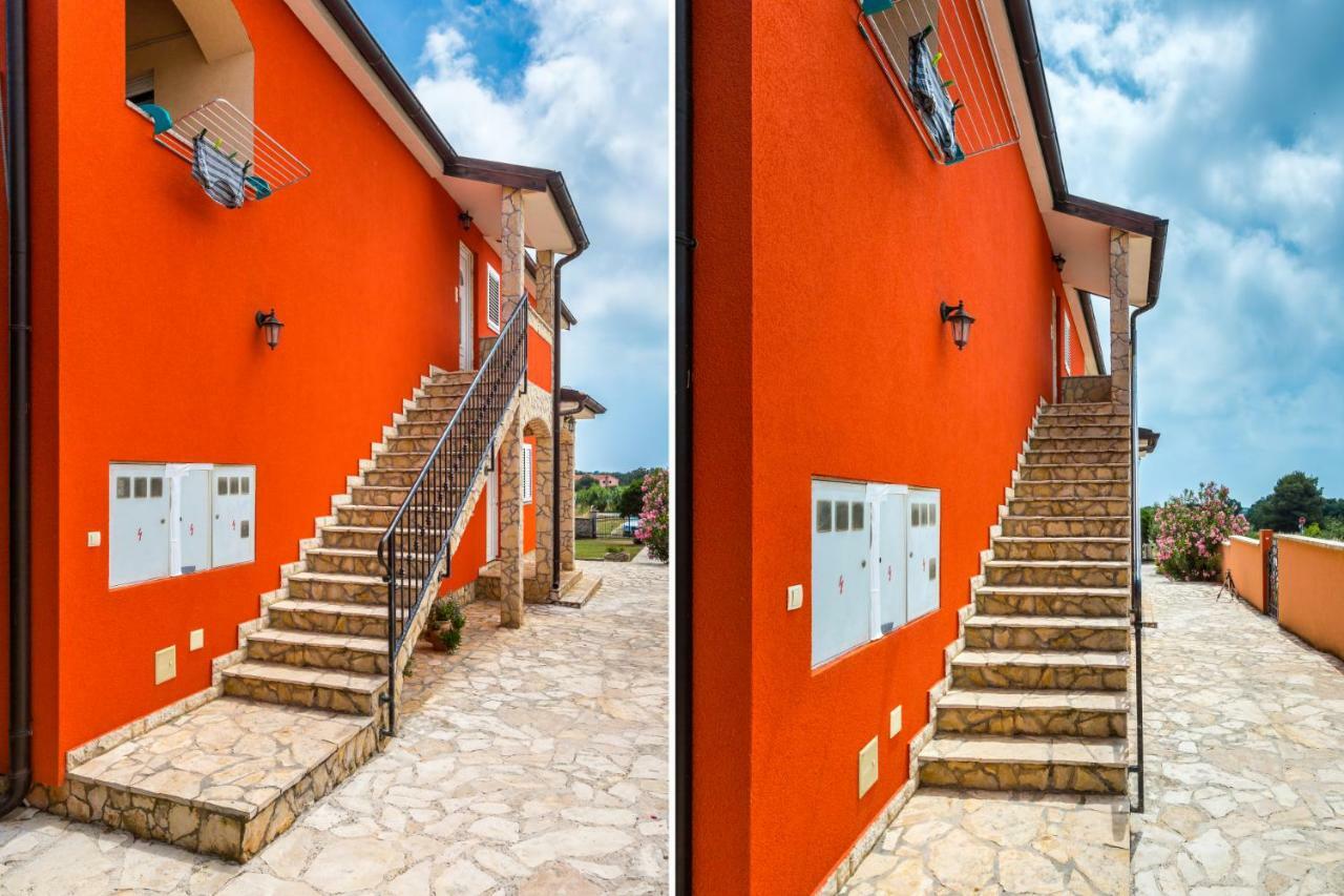 Villa Orange II Medulin Exterior photo